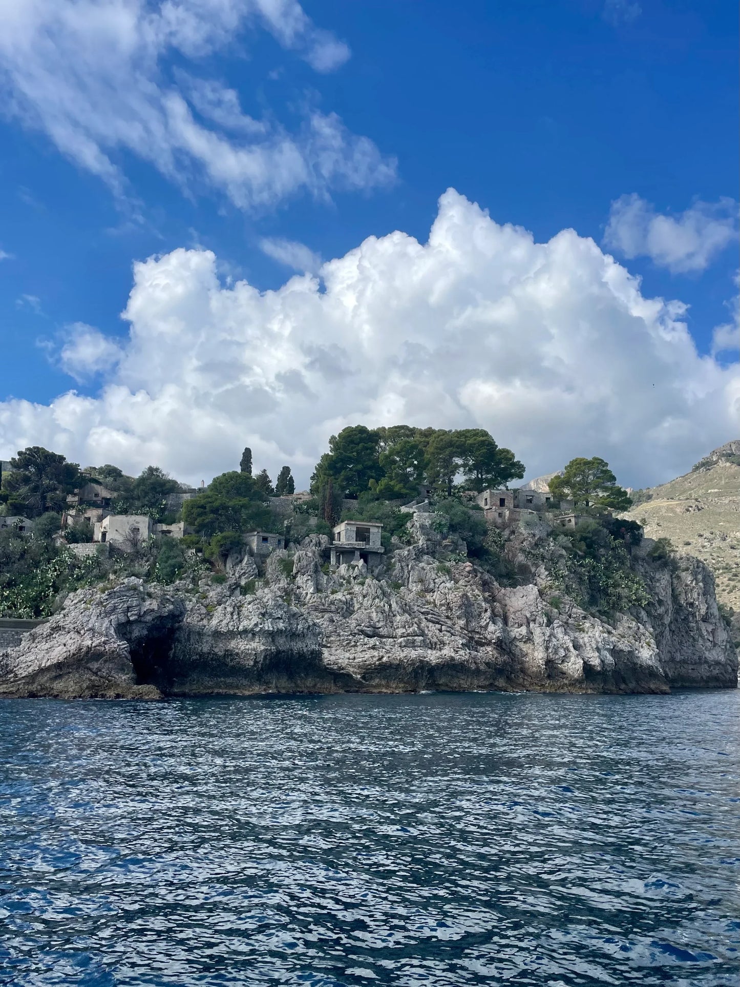 Best 2.5-Hour Sunset & Dolphins Boat Tour in Taormina, Giardini Naxos & Isola Bella!