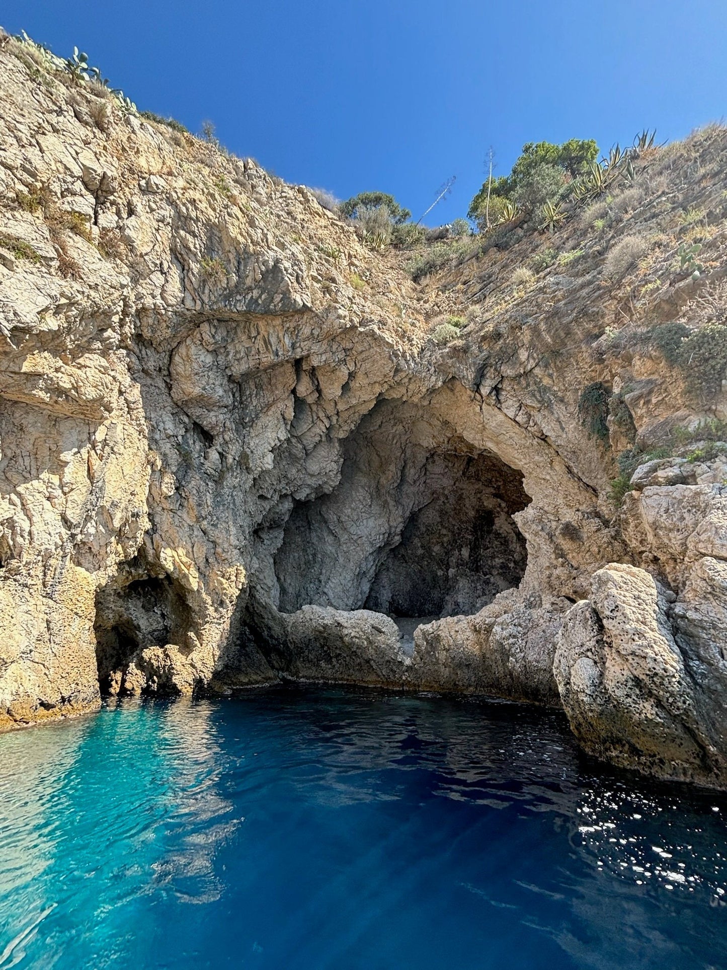 Best 2.5-Hour Sunset & Dolphins Boat Tour in Taormina, Giardini Naxos & Isola Bella!
